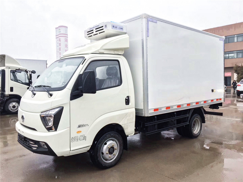 (国六)缔途柴油(3.8米)冷藏车