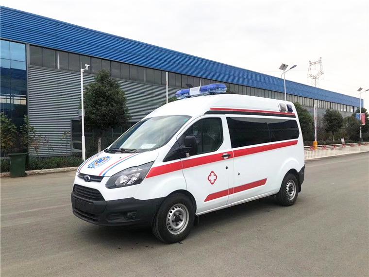 福特V362中轴中顶监护型救护车