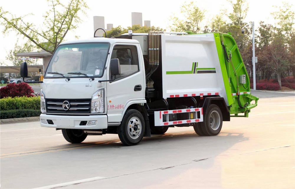 国六 蓝牌 4方 凯马压缩垃圾车