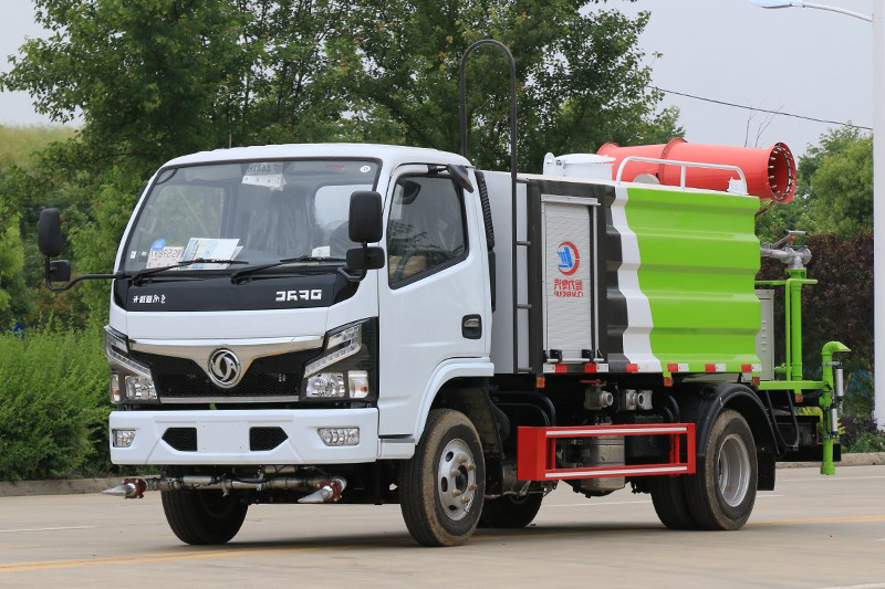 国六小福瑞卡 5吨 喷雾车