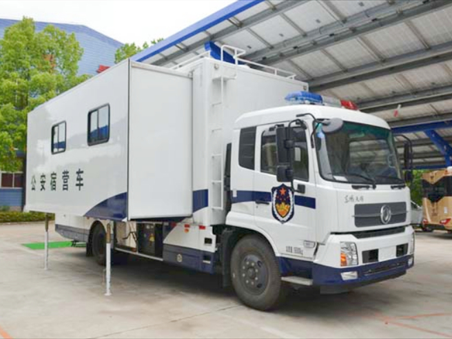 6-24人东风天锦宿营车