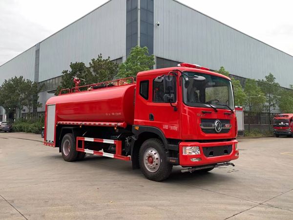 12吨东风D9消防洒水车