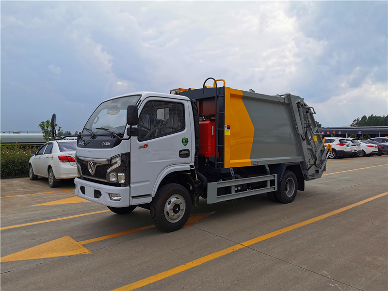 國六東風壓縮式垃圾收集轉運車|程力集團