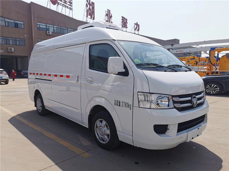 國六福田G7面包型高頂藍(lán)牌冷藏車_程力集團(tuán)