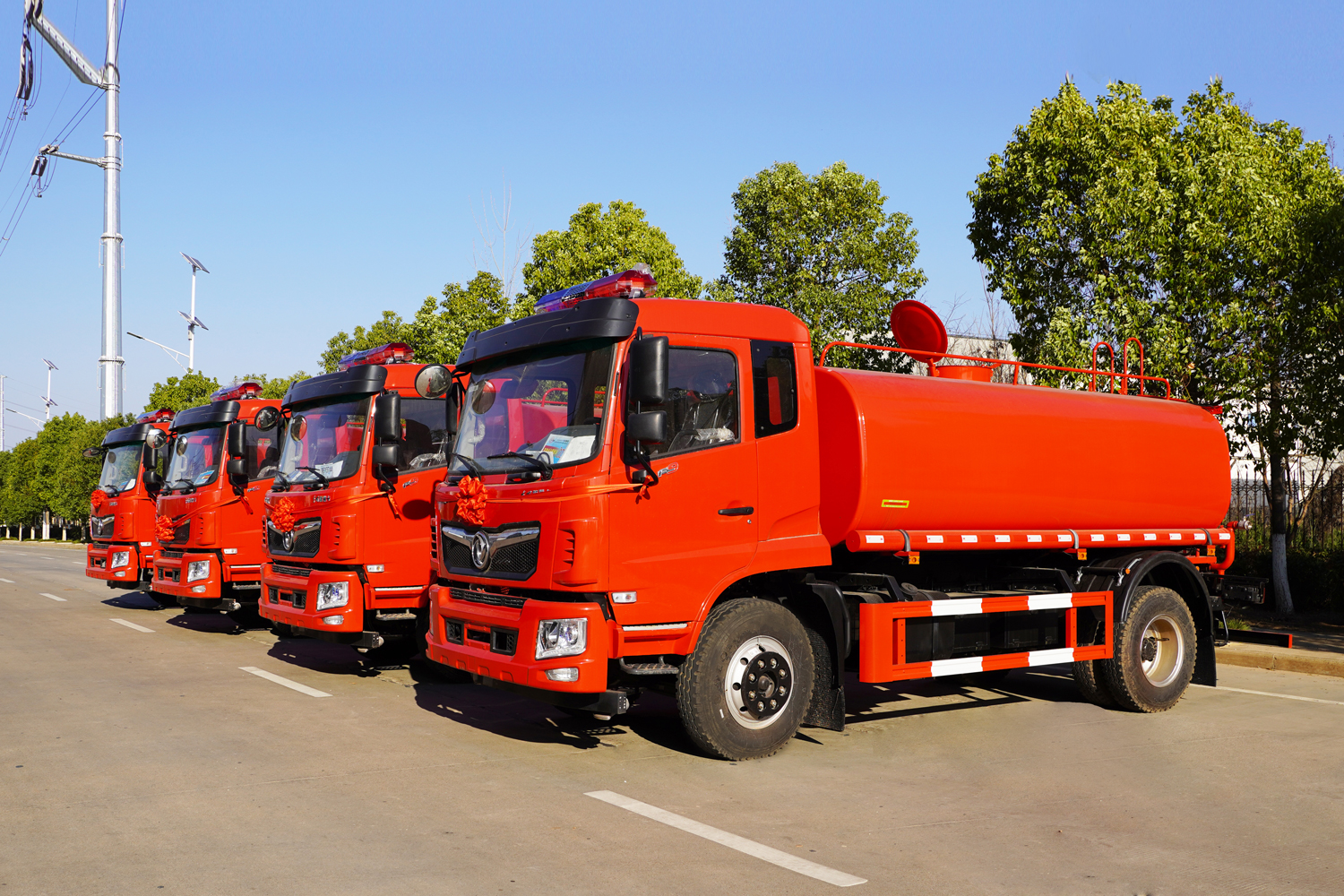 CLT5166GPSEQ6型绿化喷洒车 F9 四台批量发车