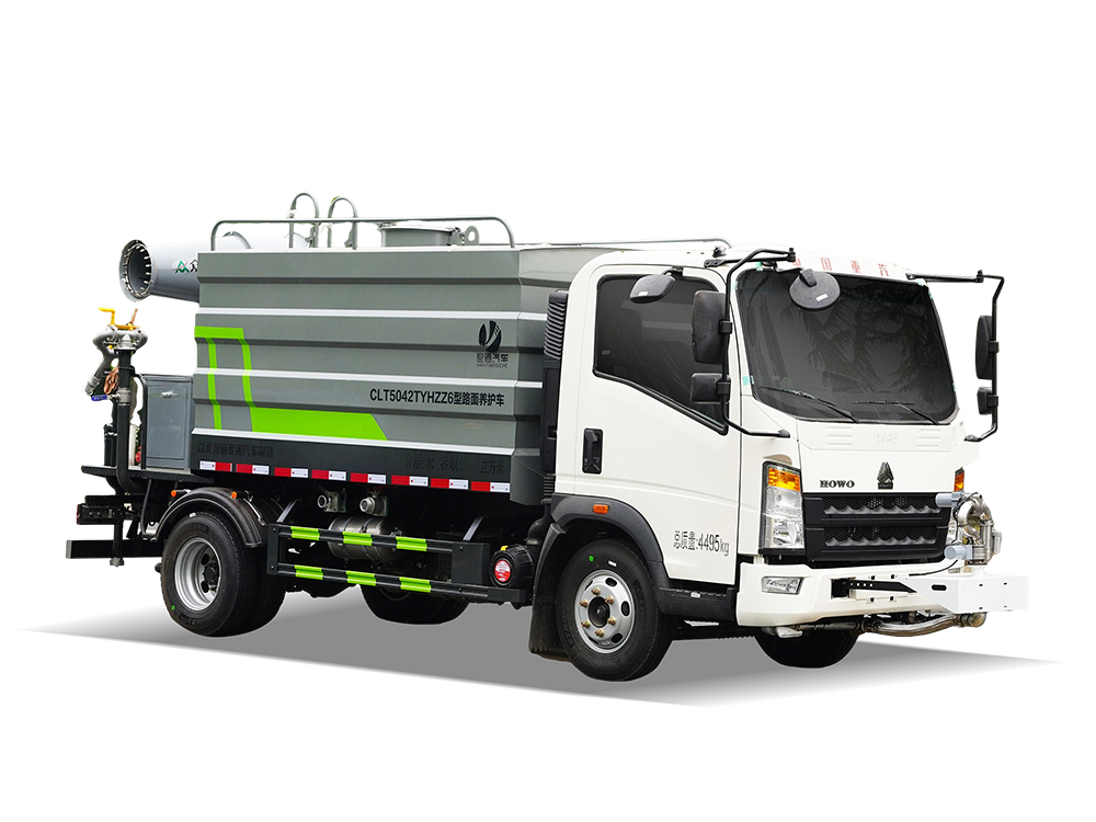CLT5042TYHZZ6型路面养护车 HOWO